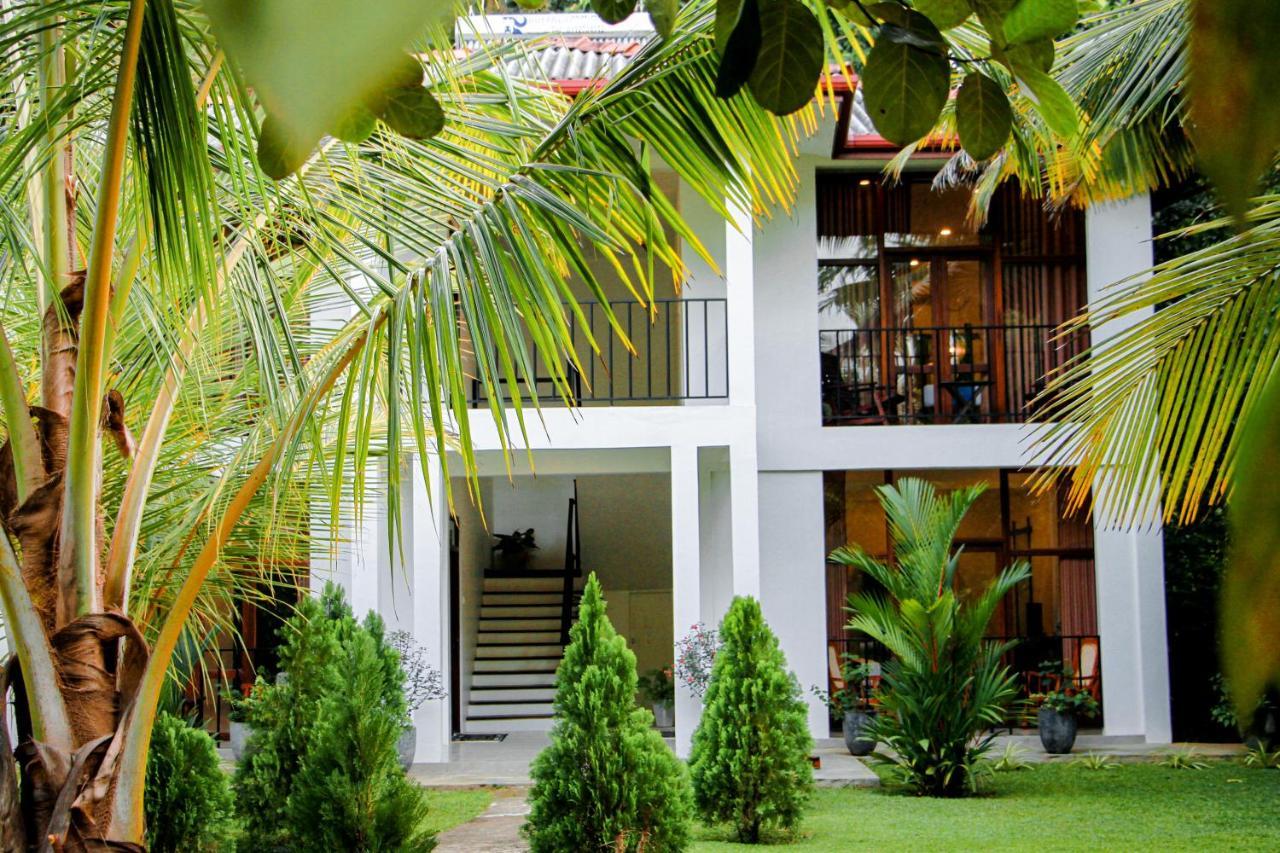 Manike Lodge Habarana Eksteriør bilde