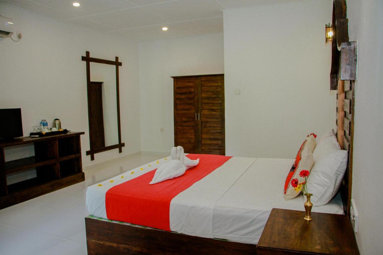 Manike Lodge Habarana Eksteriør bilde